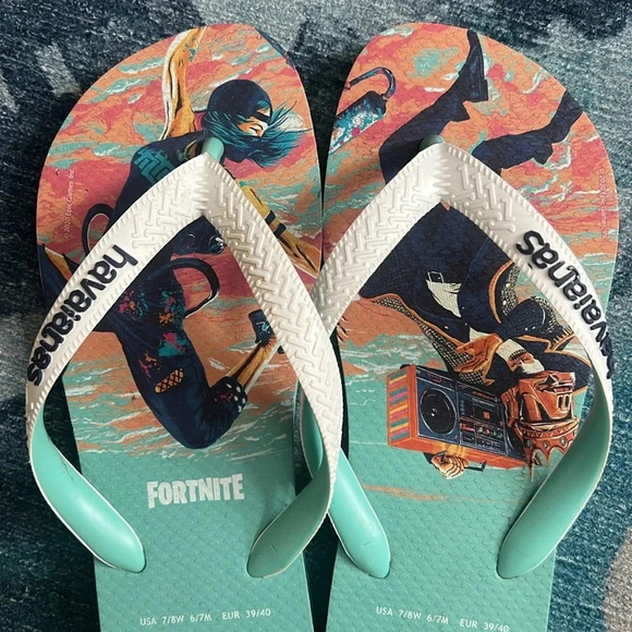 Havaianas 2 pair of Fortnite edition flip-flops.  7-8/6-7m/39-40 NWOT - Picture 7 of 10